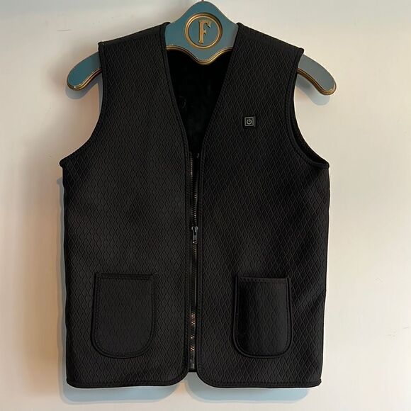 USB HEATED VEST. No battery back included. - Picture 1 of 5